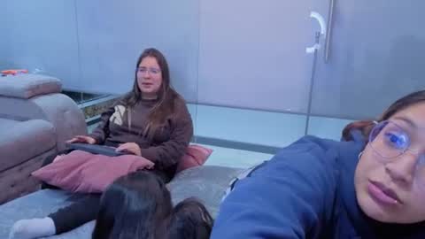 lanna_as online show from 07.04.26