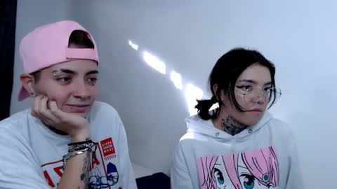 Snapshot of lannie_gonzales chatting on 02.11.25 LANNIE   online show from 02.11.25