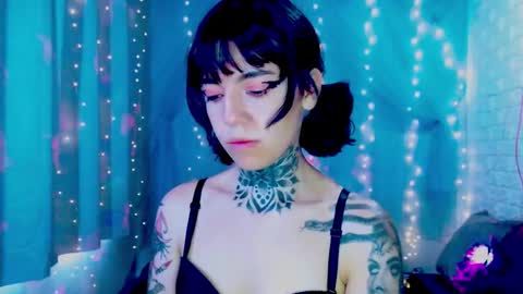 LANNIE   online show from 03.10.26