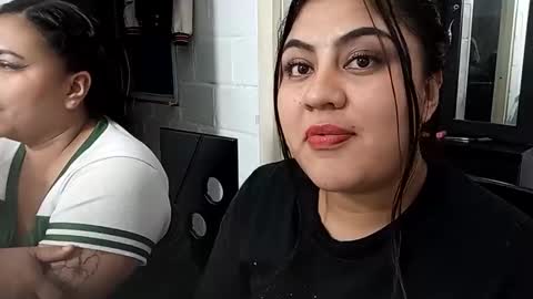 Snapshot of lapeligrosa_ chatting on 03.19.26 lapeligrosa_ online show from 03.19.26