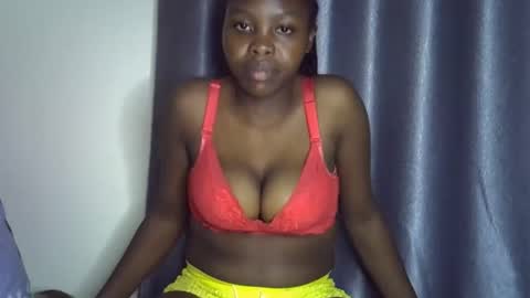 lara online show from 12.04.25