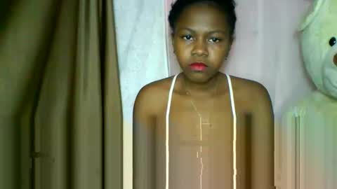 lara_belle online show from 05.12.26