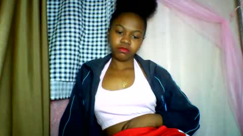 lara_belle online show from 06.13.26