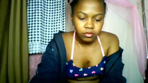 lara_belle online show from 06.15.26