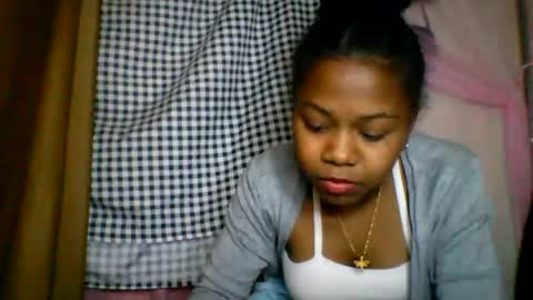 lara_belle online show from 07.17.26