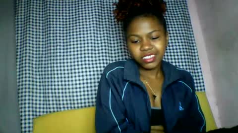 lara_belle online show from 07.28.26