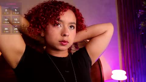 Snapshot of lara_curly chatting on 04.05.26 lara_curly online show from 04.05.26