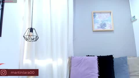      700  200   online show from 03.01.25