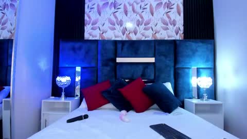 Lara online show from 05.19.26