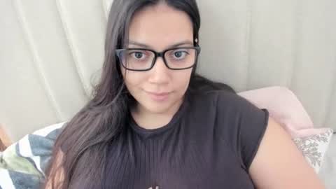 lara online show from 10.08.25