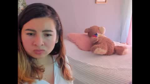 Lara online show from 05.12.26