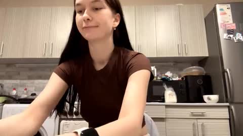 lara online show from 03.15.26