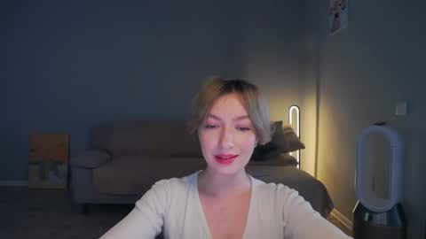 Snapshot of larakanes chatting on 01.31.25 LaraKanes online show from 01.31.25