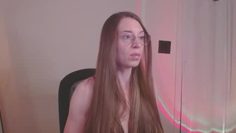 larawintersxxx online show from 05.25.26