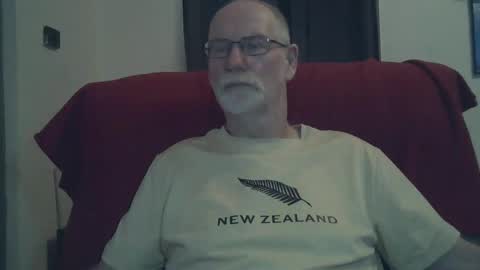 Larbie online show from 03.09.25