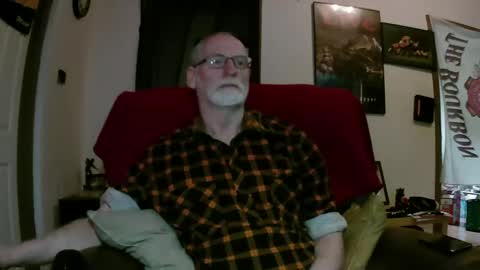 Larbie online show from 10.25.25