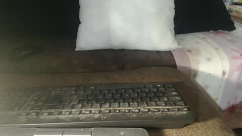 Snapshot of lariss__ chatting on 04.19.26 Lariss online show from 04.19.26