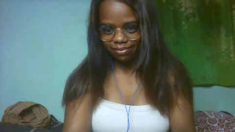 larissa645771 online show from 02.28.26