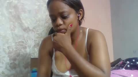 larissa645771 online show from 04.30.26