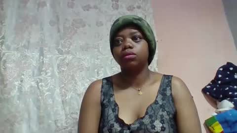 larissa645771 online show from 05.06.26
