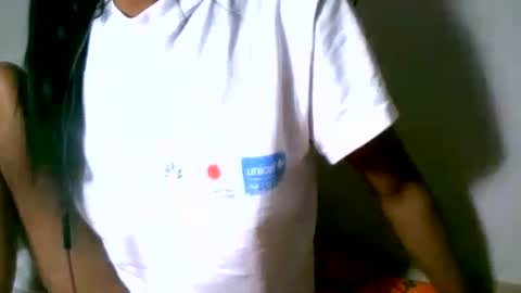 Snapshot of larra27 chatting on 02.19.26 Malala online show from 02.19.26