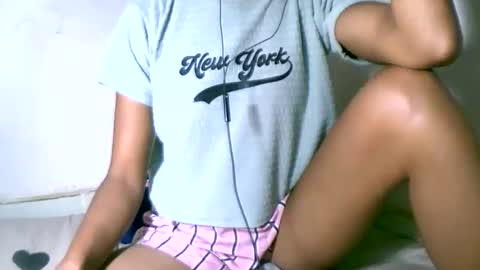 Snapshot of larra27 chatting on 02.26.26 Malala online show from 02.26.26