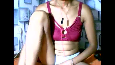 Snapshot of larra27 chatting on 03.25.26 Malala online show from 03.25.26