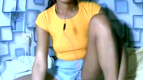 Snapshot of larra27 chatting on 04.05.26 Malala online show from 04.05.26