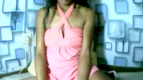 Snapshot of larra27 chatting on 04.06.26 Malala online show from 04.06.26