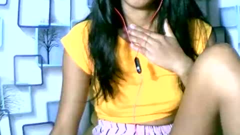 Snapshot of larra27 chatting on 04.07.26 Malala online show from 04.07.26