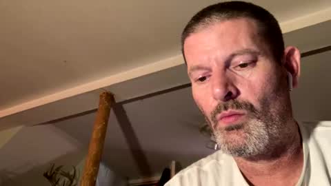 Snapshot of larrythelover23 chatting on 03.30.26 larrythelover23 online show from 03.30.26