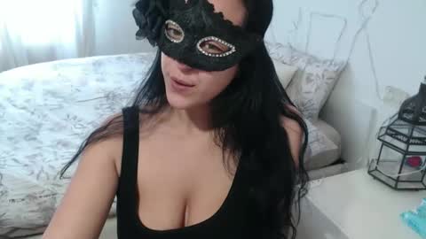 Snapshot of lasolitaauri chatting on 04.02.26 Auri online show from 04.02.26