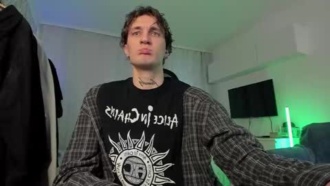 Snapshot of lastnight4you chatting on 02.27.25 acie online show from 02.27.25