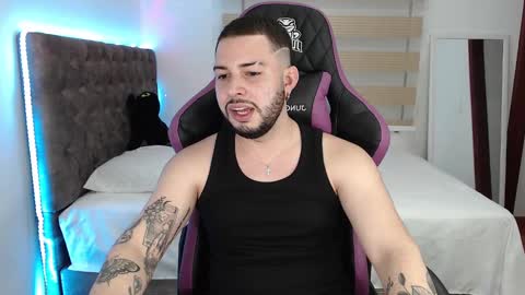 Snapshot of latam_ chatting on 03.09.25 YOUR BABY online show from 03.09.25