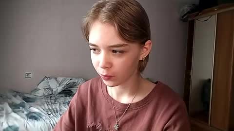 Snapshot of lateshastarnaud chatting on 05.13.26 Linet online show from 05.13.26