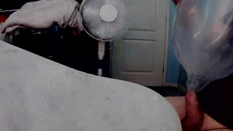Snapshot of latexchris77 chatting on 07.03.26 latexchris77 online show from 07.03.26