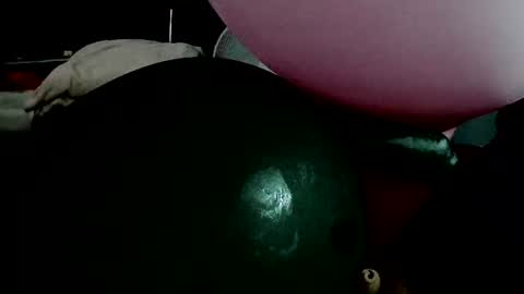Snapshot of latexchris77 chatting on 07.21.26 latexchris77 online show from 07.21.26
