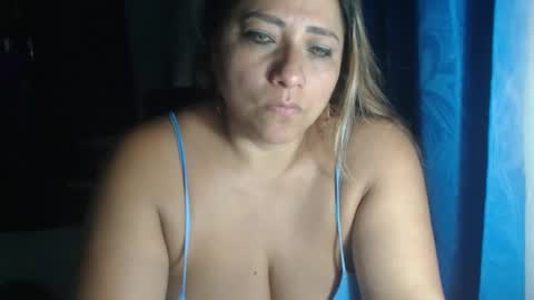 Snapshot of latin_big_boobs chatting on 10.14.25 latin_big_boobs online show from 10.14.25