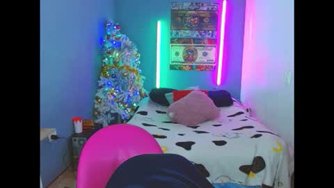 latin_boysxxx_ online show from 11.26.25