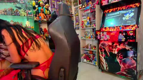 Snapshot of latin_couple77 chatting on 02.15.25 Sara y Andy online show from 02.15.25