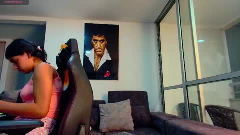 Snapshot of latin_couple77 chatting on 03.12.25 Sara y Andy online show from 03.12.25