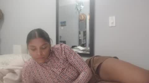 M E G A N  online show from 07.25.26