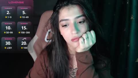 Snapshot of latina_mia chatting on 03.12.26 miiiiiiaaaa online show from 03.12.26