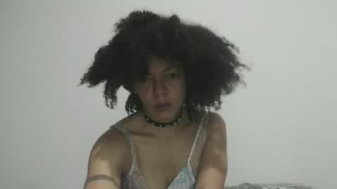 Latinacoka online show from 05.04.26