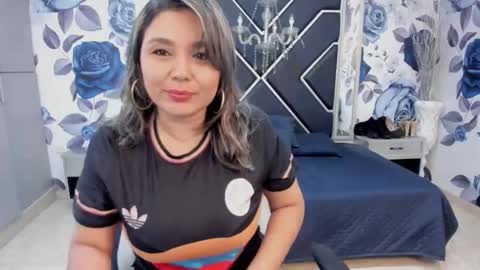 EMMA   online show from 09.09.25