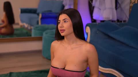 Latina online show from 03.10.25