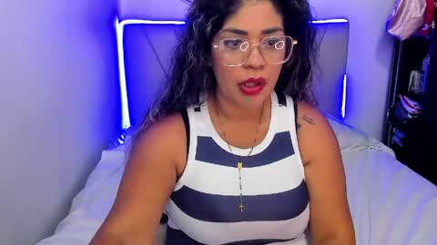 latinamav22 online show from 05.16.26