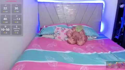 latinamav22 online show from 06.13.26