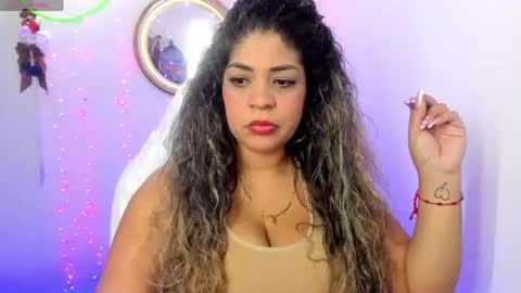latinamav22 online show from 06.29.26