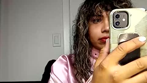 Snapshot of latinatgirldoll chatting on 11.26.25 latinatgirldoll online show from 11.26.25